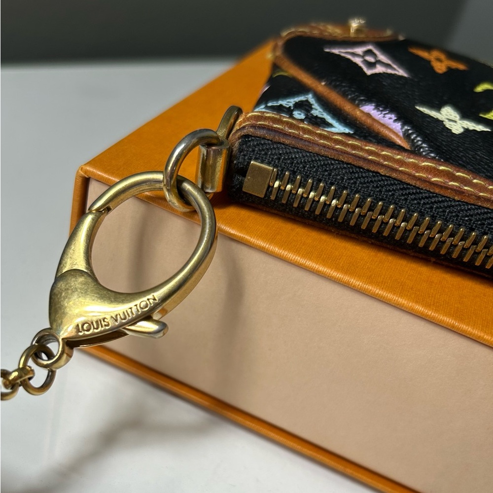 Louis Vuitton Tekashi Murakami Milla MM Pochette AA4028 - Picture 14 of 16
